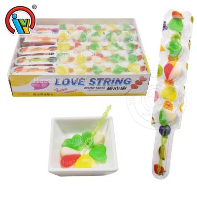 China Natural Fruit Heart Shape Halal Gummy Candy Sweet Gummy Candy With Fork for sale