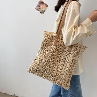 China Chic Lady Boho Style Handmade Grass Rope For Girls Summer Beach Bag Macrame Handbag for sale