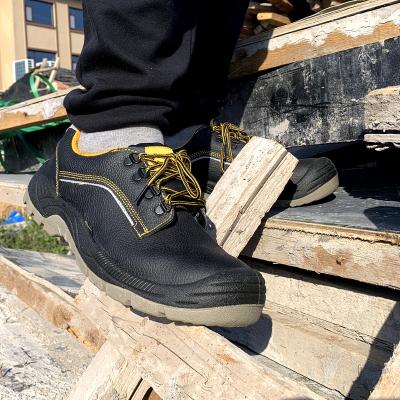 China Anti-abrasion on the outsole & Four Seasons industrial black cow upper hot sale leather protective outdoor high quality stylish safety shoes for sale