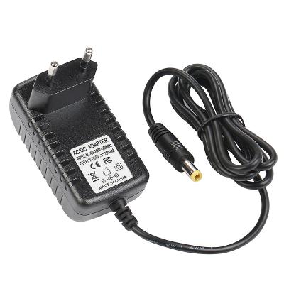 China Certificate Electronic FCC LVD CE Products Adapter 5V0.5A 5V1A 12V0.5A 6W Electric DC to AC Power Supply Change Charger for sale