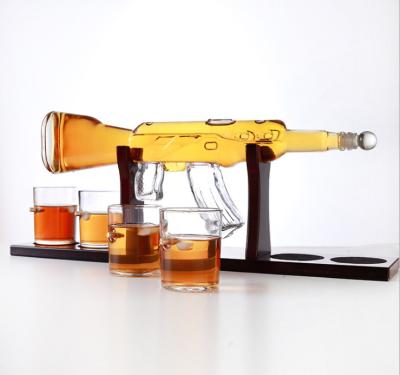 China Crystal Gun Shape Whiskey Decanter Glass Crystal Whiskey Drinking Vessel Pyrex Gift Set for sale