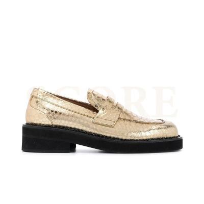 China 2021 New Fashion Ladies Loafers High Quality Flats Shoes Gold Snakeskin Lightweight Unisex Loafers for sale