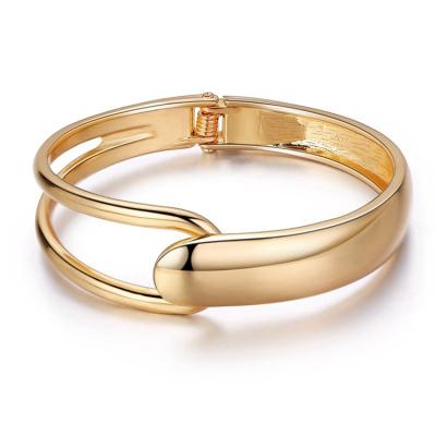 China Wholesale Fashionable Environmentally Friendly Ladies Minimalist Gold Women Style Silver Plated Round Shape Open Metal Bracelets Jewelry For Girls for sale