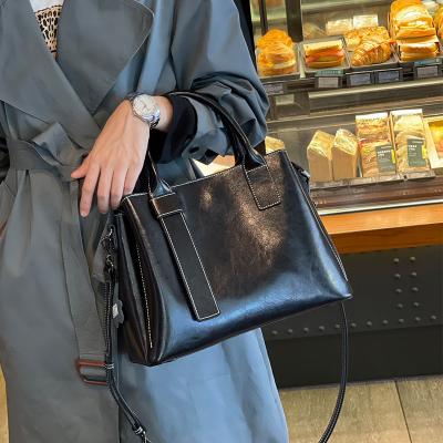 China 2022 Fashion Wholesale Hot Selling Fashional Ladies Tote HandBags With Strap For Women Luxury Genuine Leather Women's Female for sale