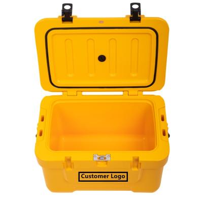 China Promotion waterproof rotomolded KUER cooler box 45QT in stock for sale