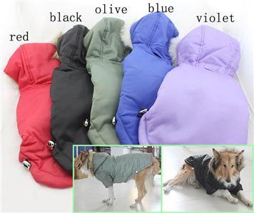 China Capas calientes y chaquetas rojas, color negro del perro del invierno del perro grande en venta