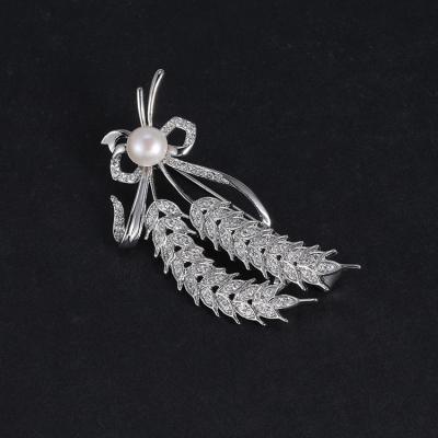 China Luxurious Fashionable Hot Selling Fashion Hangers Pearls Wheat Designer Brooches Pins Women's Pins for sale