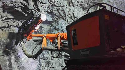 Κίνα Διάμετρος γεώτρησης 43 - 76 mm Jumbo Rock Drill με συχνότητα πρόσκρουσης 7,5 kW προς πώληση