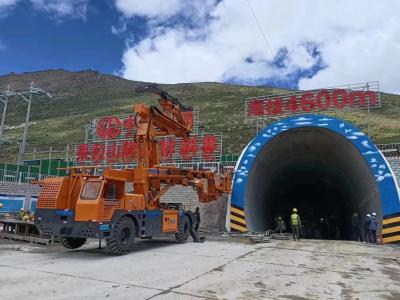 China Robot Arch Installatie Trolley 12m Maximale werkhoogte 125Kw / 2200rpm Dieselmotor Te koop