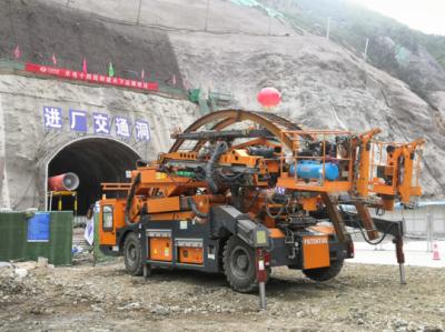 Cina 15m Max Arco operativo di installazione carrello con 3000 kg di piattaforma capacità di carico in vendita