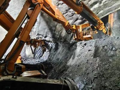 Cina Apparecchiature per la perforazione e l'ancoraggio di rocce e per l'incollatura per diametro di perforazione Φ33-64 mm e profondità di 10 m in vendita