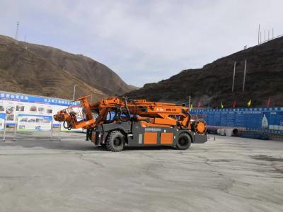 Cina Profondità massima del cavo di ancoraggio 10 m attrezzature per l'ancorazione e la colata con potenza di perforazione in roccia di 18 kW in vendita