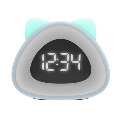 China LUMINOVA LED Sunrise Light Alarm Clock Radio with USB Wake Up Digital Alarm Clock for sale