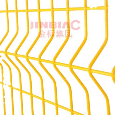 China Wholesale Cheap Easily Assembled Outdoor Galvanized White Steel Fence Mesh Panels Metal Wire Mesh Fence for sale