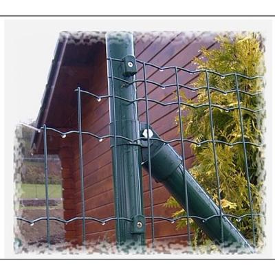 China Easily Assembled Curve Reinforced Euro Barrier Holland Wire Mesh Agricultural Fence for sale