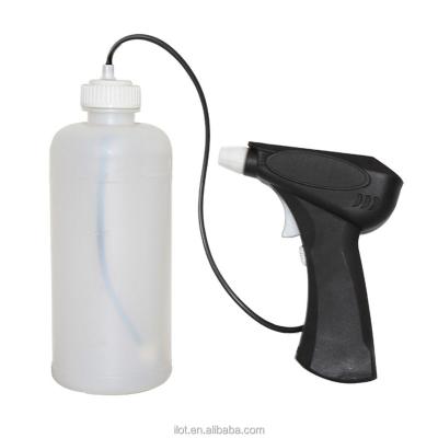 China Portable Battery Operated Sprayer iLOT 1L Bottle Attachment 4*1.5A Mini Battery Operated Paint Trigger Sprayer for sale