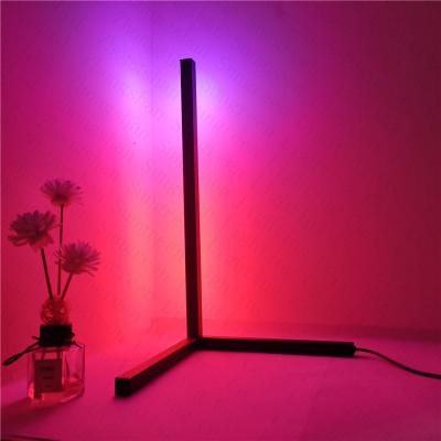 China Simple Modern Bedroom Decoration Small LED Corner Night Light RGB Table Lamp for sale