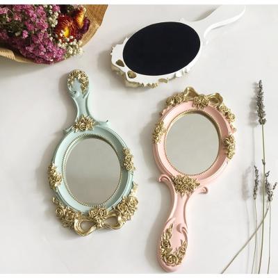 China Personalized Vintage Handle Princess Pocket Vanity Mirror for sale