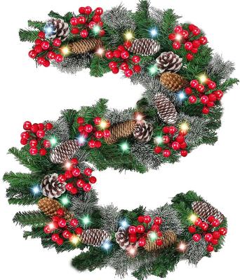 China Fashionable 9Ft Christmas Garland Battery Operated Lights, Prelit Christmas Garland Greenery Outdoor Lighted Pine 100 LED Garland for sale