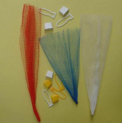 China Extruded Netting, Plastic Nets, Red, Blue, White Color, 100% PE for sale