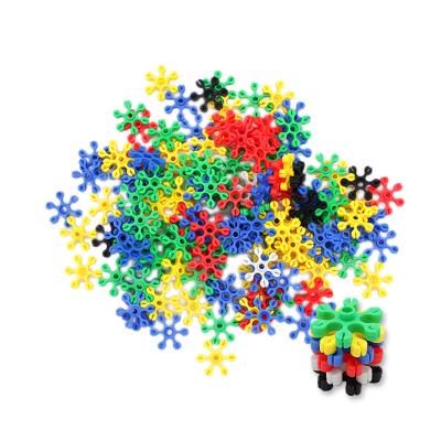 China Building Block Plastic Super Intelligence DIY Snowflake Toys Solid Toy Cheap Quality Flake For Kid for sale