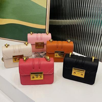 China Designer Women Girls Hand Bags Mini Shoulder Bag Vintage Sling Cute Ladies Cross Place Chain Portable Small Body Purse for sale