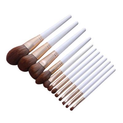 China Angular blush 2022 made in china top quality wholesale makeup brush set for sale