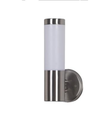 China Outdoor Mounted Garde E27 Source Stainless Steel Shell And IP44 Plastic Waterproof Wall Light for sale