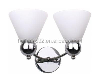 China Modern E14 E27 Iron Chrome Glass Double Heads Hotel Bedside Wall Lamp Indoor Residential for sale