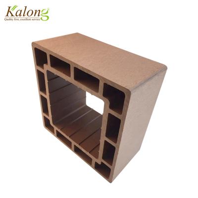 China WPC Wood Grain Embossing Wpc Square Tube 200x200 Mm Maker for sale