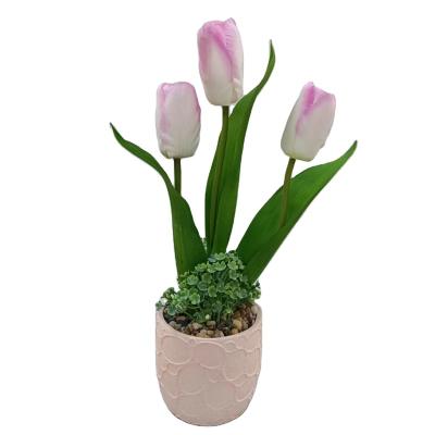 China 2022 Wholesale Hot Sale Decoration Artificial Tulip Beautiful Artificial Flowers Indoor Outdoor Home Decoration for sale