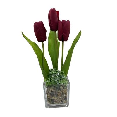 China 2022 Wholesale Hot Sale Decoration Artificial Tulip Beautiful Artificial Flowers Indoor Outdoor Home Decoration for sale