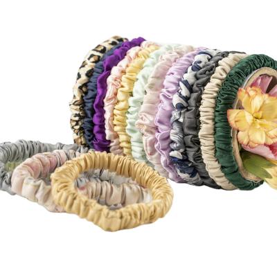 China Protect Hair Scrunchies 2020 Luxury Silk Hair Elastics 6A New Arrival Printing 100% Silk Hair Scrunchies for sale