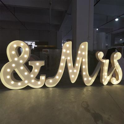 China Romantic Buildings Mr. And Mrs. Acrylic Birthday Number White Marquee Lights Letter With LED For Party Wedding Used for sale