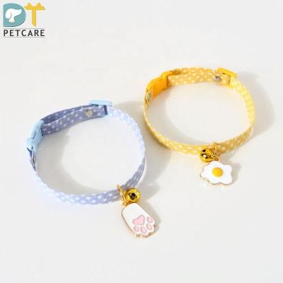 China 2021 Cute Amazon Cat Claw Collar New Pet Collar Candy Avocado Color Reflective Adjustable Cat Collar With Bells for sale