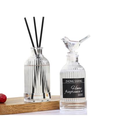 China Gift & Custom Craft Unique Design Luxury Home Decor Perfume Bottle Reed Diffuser Glass Bottle With Rattan Sticks for sale