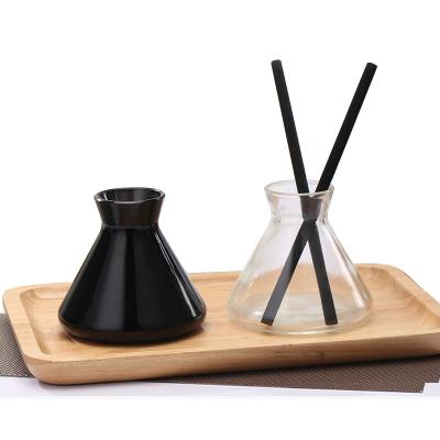 China Clear 200ml Matt Black Essential Oil Perfume Cosmetic Luxury Customized Glass Reed Diffuser Bottle for sale