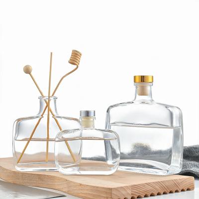 China New Arrival Cosmetic Home 80ml 150ml 250ml Luxury Essential Oil Gift Set Glass Bottle Perfume Reed Diffuser Bottle for sale