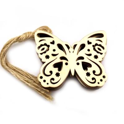 China DIY Wooden Art Wedding Decorations 20 Pcs Butterfly Embellishment Slices Wooden Gift Tags Hanging Wooden Crafts Makers for sale