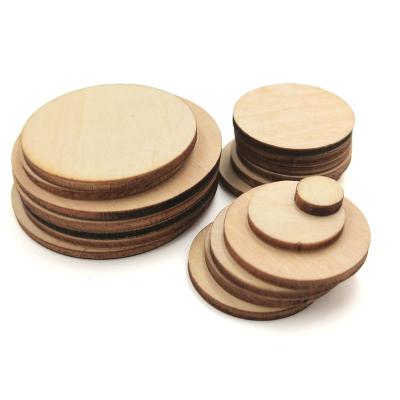 China Folk Art 10~50mm 50pcs Mixed Discs High Quality Log Slice For Diy Project Decoration for sale