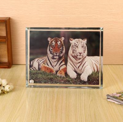 China Factory Custom Sublimation Crystal Glass Picture Decor Wholesale Environmentally Friendly Crystal Frame Photo Frame For Wedding Gifts for sale