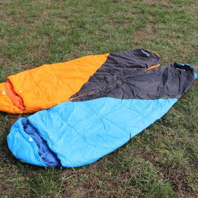 China Breathable bachelor sleeping bag 3 season mom sleeping bag for sale