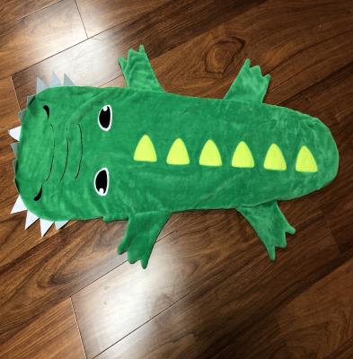 China Polyester Kids Sleeping Bag / Cuddle Soft Cozy Blanket / Crocodile Shape Blanket for sale