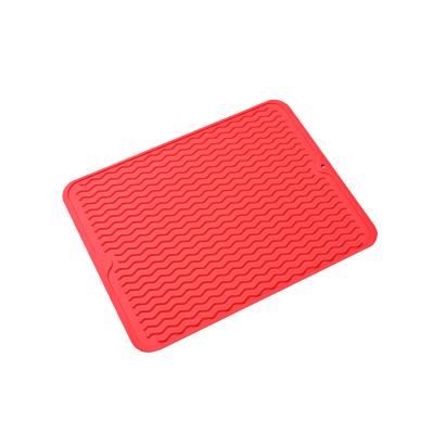 China Durable Heat Resistant Non-slip Waterproof Silicone Place Mat Baby Place Mat Silicone Dish Drying Mat for sale