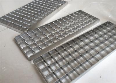 China Welded Steel Walkway Mesh Grating High Tensil Strength  Durable For Floor Walkway for sale