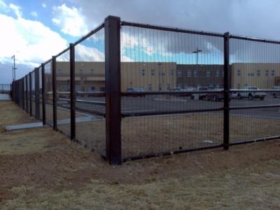 China UV Proof Anti Climb Fence , Powder Coated Galvanised Security Fencing Flat Profile for sale