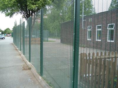 China Plain Weave Anti Climb Fence Prison Military Low Carbon Steel Welded Mesh for sale