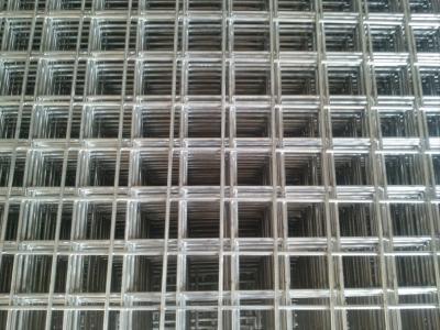 China 6x6 Galvanised Welded Wire Mesh Panels 10*10cm Mesh Opening Spraying Surface for sale