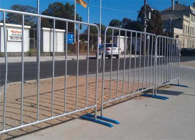 China Hot Galvanized Road Fence Barrier Flat Foot Metal Material For Safe Transportation for sale