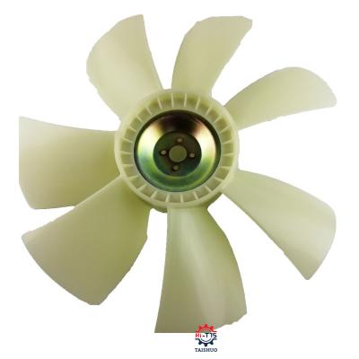 China 6BG1 4 agujerea la aspa del ventilador plástica ZAX200 ZAX210 ZAX220 ZAX230 ZAX240 en venta